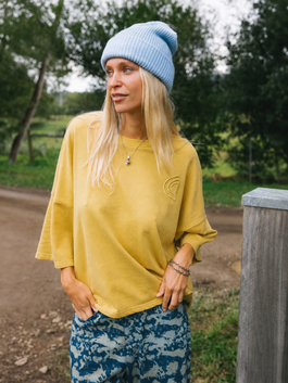 Basic Midweight Tee - Light Mustard