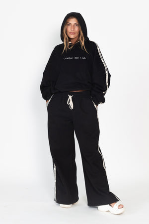 Cloud Racer Sweatpants - Black